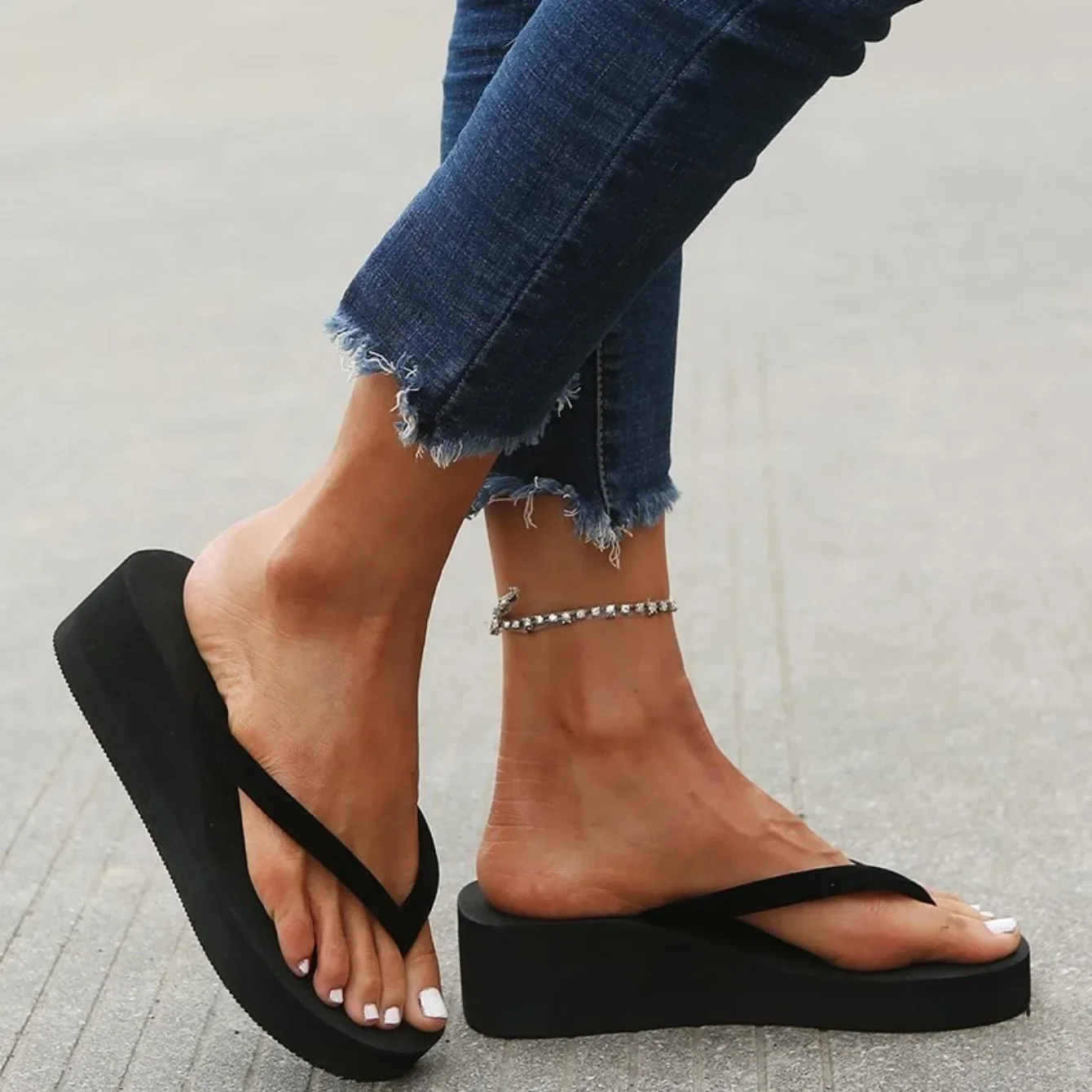 スリッパ 夏用シューズ レディース ウェッジサンダル スライ - Water Shoes のレビューと価格