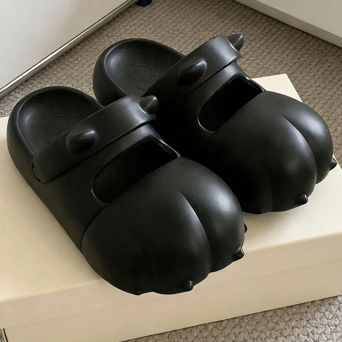 夏の新作、女性用プラットフォームサンダル。柔らかいEVA素材 - Water Shoes のレビューと価格